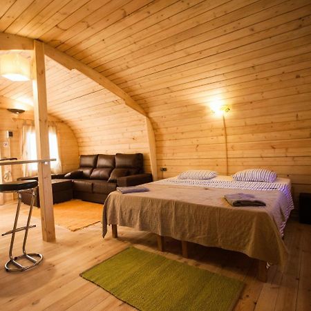 Eco-Wooden Houses Camping Montana Roja エル・メダノ エクステリア 写真
