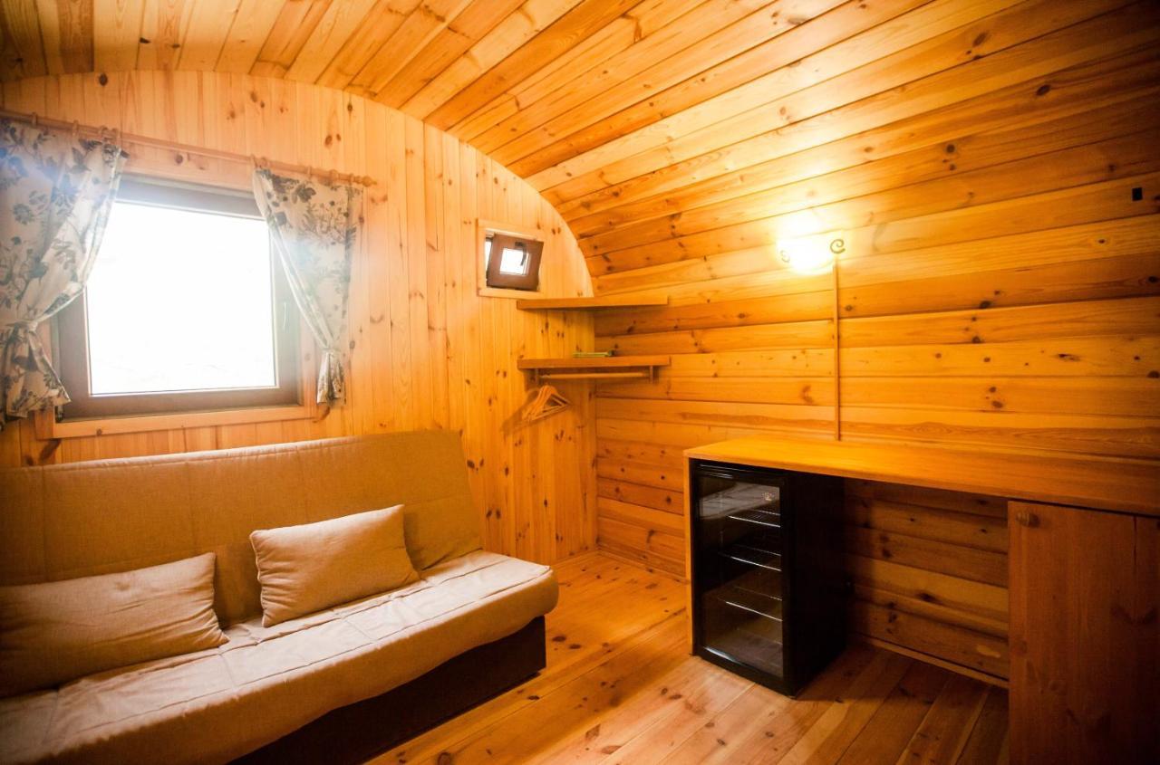 Eco-Wooden Houses Camping Montana Roja エル・メダノ エクステリア 写真