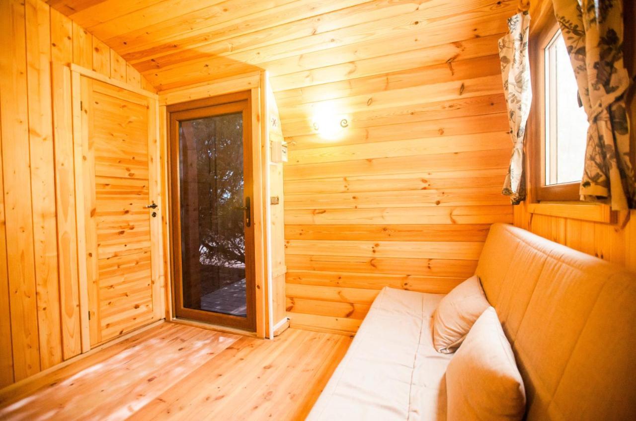 Eco-Wooden Houses Camping Montana Roja エル・メダノ エクステリア 写真