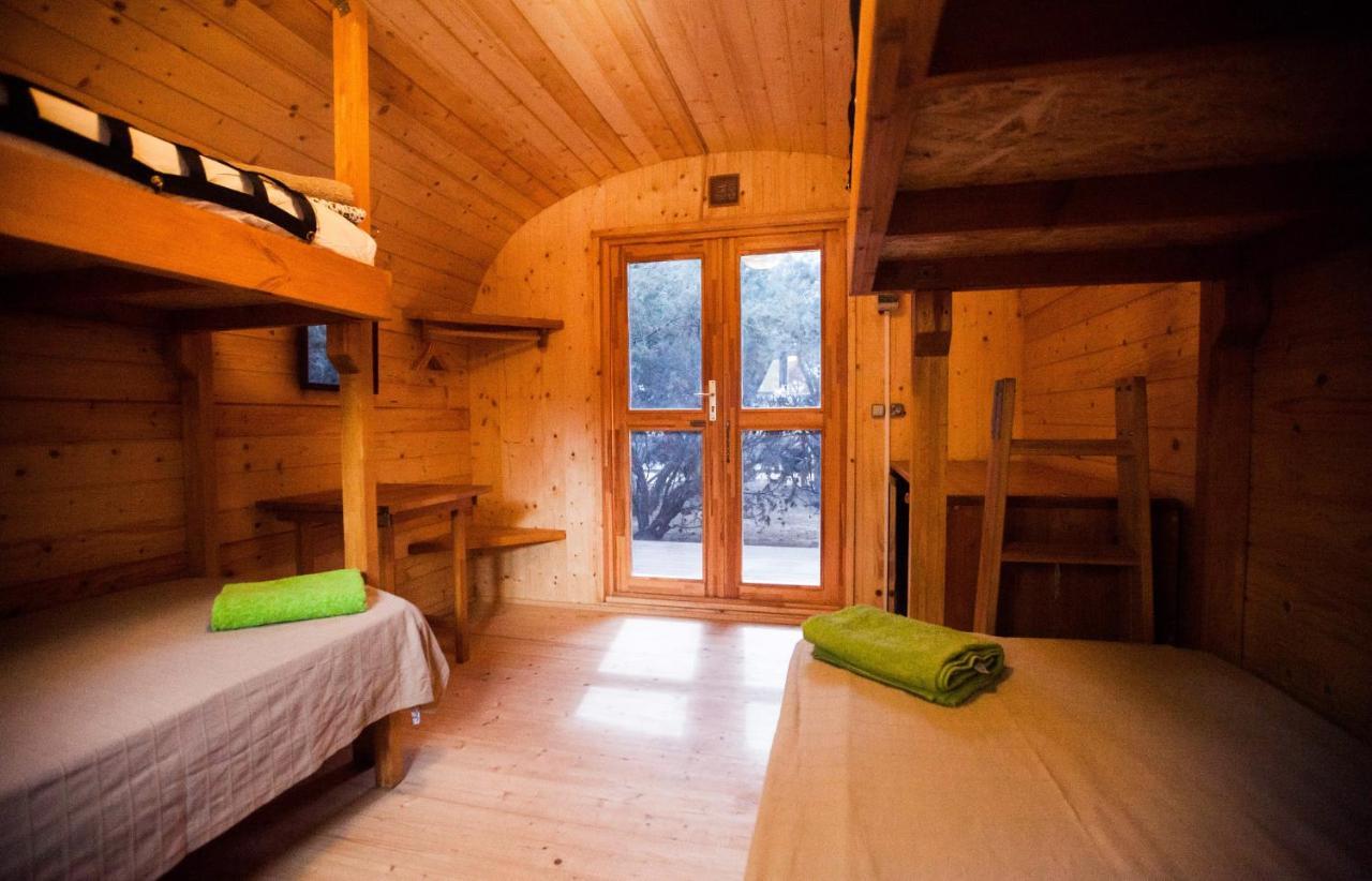 Eco-Wooden Houses Camping Montana Roja エル・メダノ エクステリア 写真